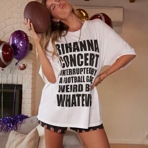 Savage X Fenty Limited-Edition LVII Superbowl Rihanna Surprise Tee Size L